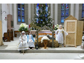 Kinderchristmette mit Krippenspiel (© Karl-Franz Thiede)